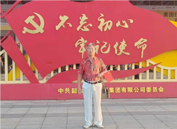 胡天云用高超的医术，大爱无疆精神，为每一个患者走向健康之路